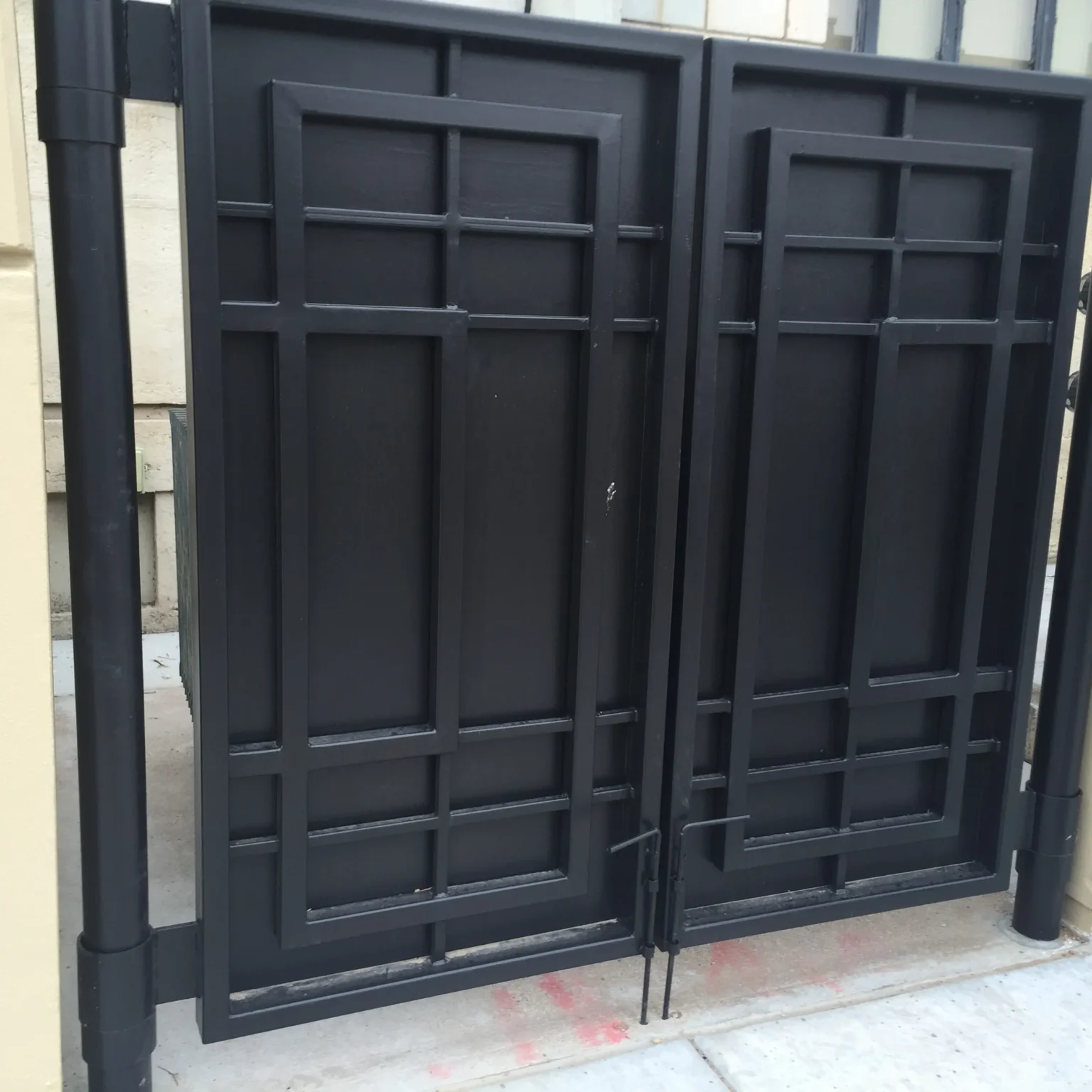 Custom Steel Gate Panel – Detail 1