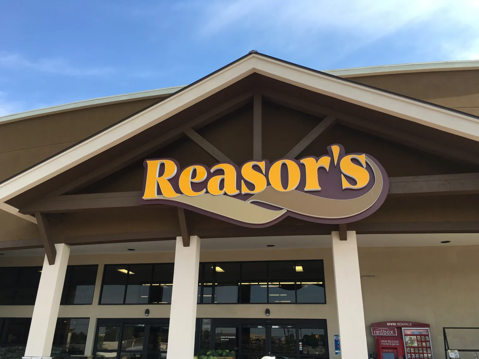 Reason’s Commercial Building Exterior Sign